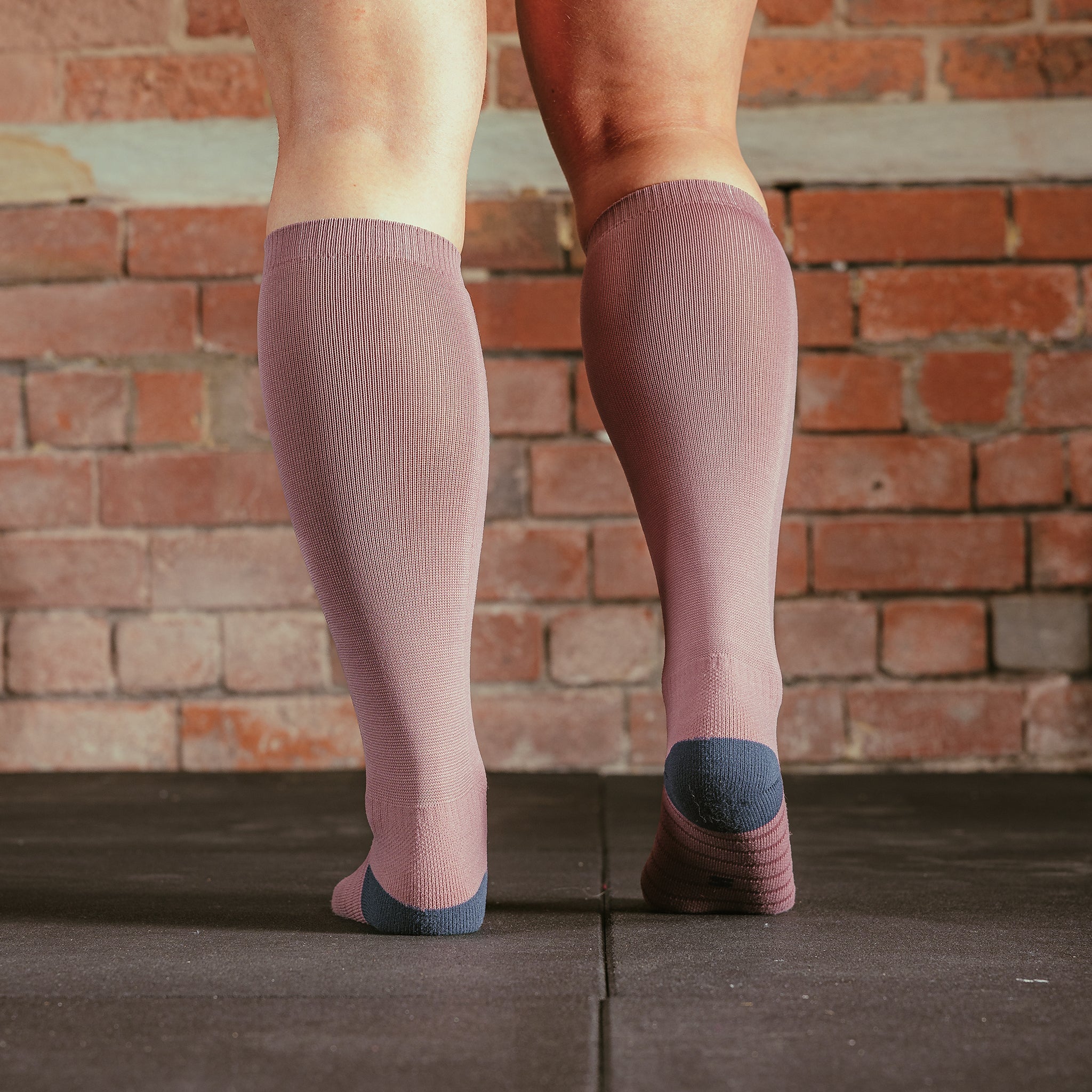 Serenity Deadlift Socks – SBD Apparel