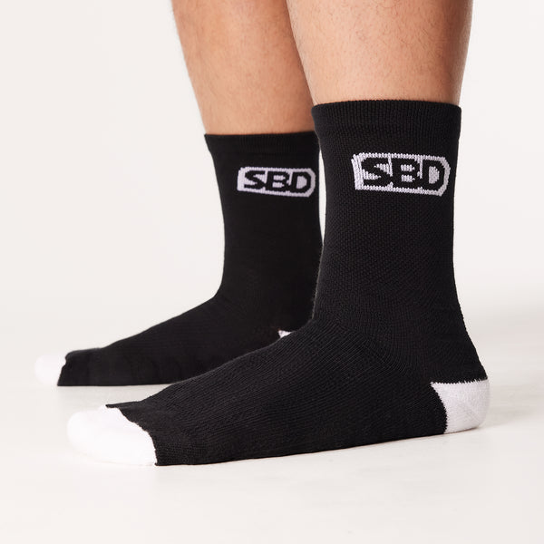 Momentum-Sports-Socks-