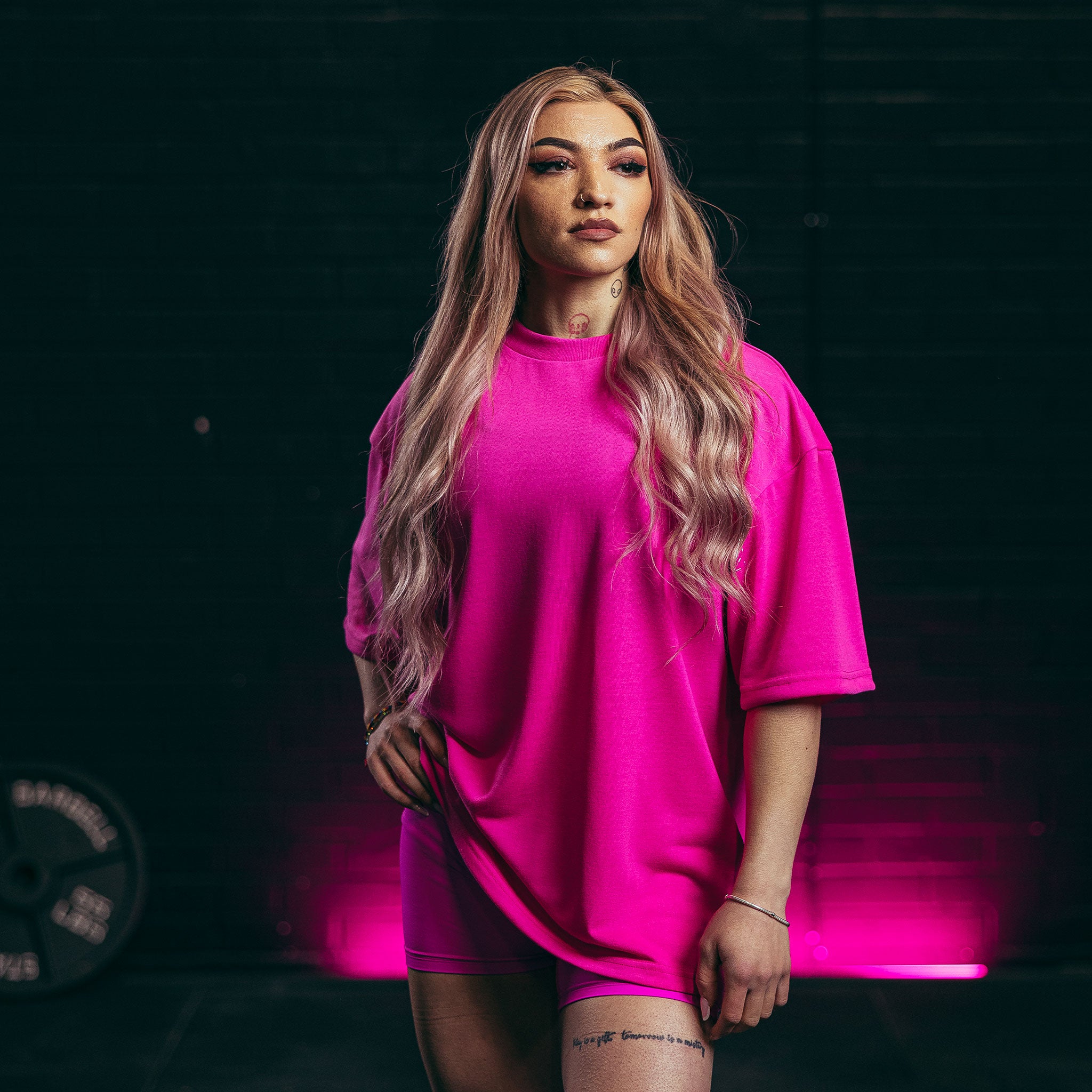 SBD Nova オーバーサイズ Tシャツ グロウピンク Lサイズ Nova Glow Pink Oversized T-Shirt – SBD Apparel